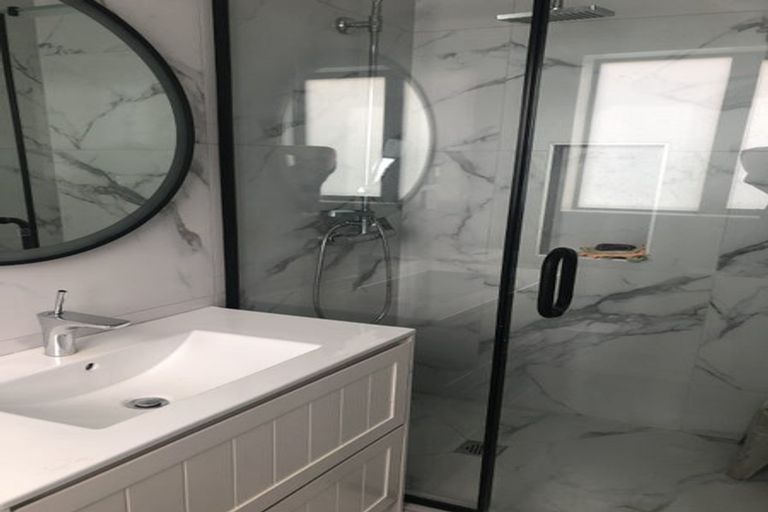 Photo of property in 13 Drumaness Road, Flat Bush, Auckland, 2019