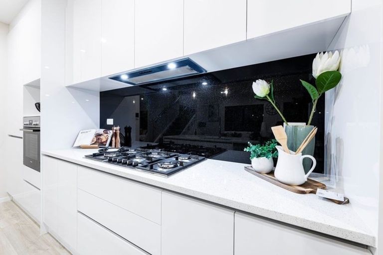 Photo of property in 53 Donegal Drive, Flat Bush, Auckland, 2019
