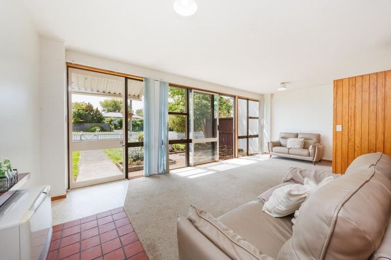 Photo of property in 13a Harris Street, Marton, 4710