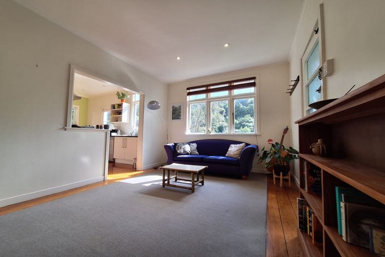 Photo of property in 8 Balfour Street, Mornington, Wellington, 6021