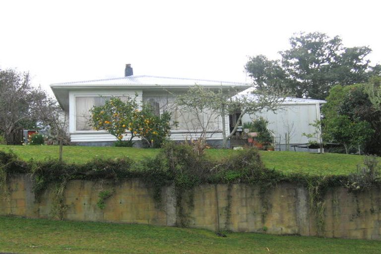 Photo of property in 10 Mcinnes Avenue, Te Kamo, Whangarei, 0112