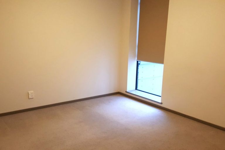Photo of property in Dual Apartments, 210/142u Vivian Street, Te Aro, Wellington, 6011