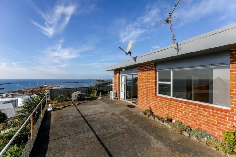 Photo of property in 1/1 Findlay Street, Moturoa, New Plymouth, 4310