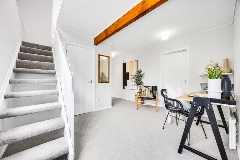 Photo of property in 142 Glamorgan Drive, Torbay, Auckland, 0630