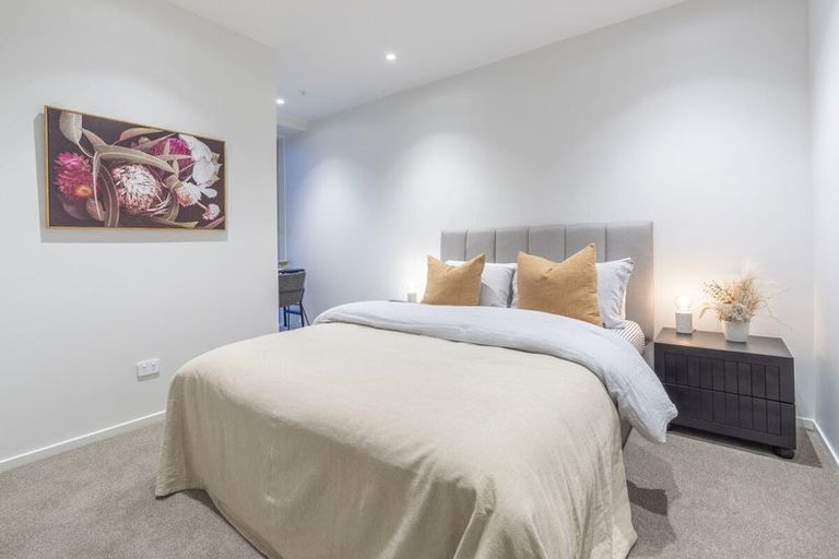 Photo of property in 1b Woodside Road, Manurewa, Auckland, 2102