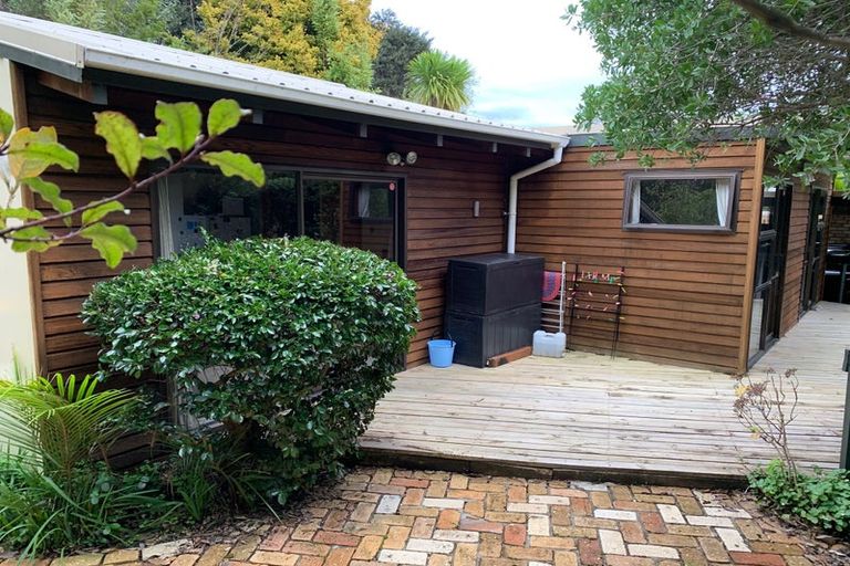 Photo of property in 541b South Titirangi Road, Titirangi, Auckland, 0604