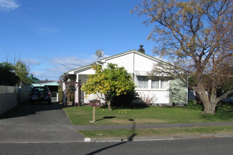 Photo of property in 14 Constable Crescent, Onekawa, Napier, 4110