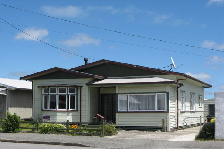 Photo of property in 78 Derby Street, Westport, 7825