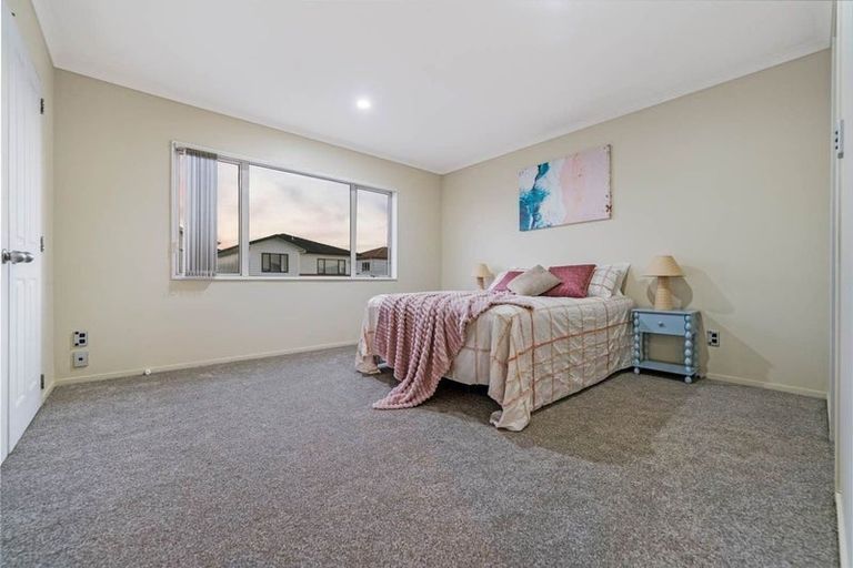 Photo of property in 6 Magnolia Place, Flat Bush, Auckland, 2016