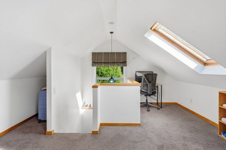 Photo of property in 24 Leary Street, Kenmure, Dunedin, 9011