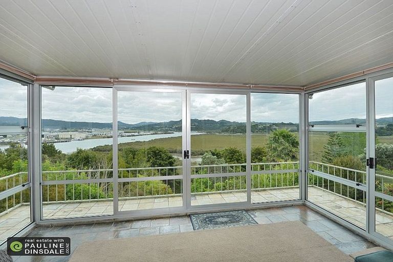 Photo of property in 54 George Point Road, Onerahi, Whangarei, 0110