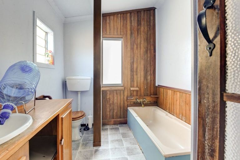 Photo of property in 217 Taumatatahi Road, Ngamatapouri, Wanganui, 4588