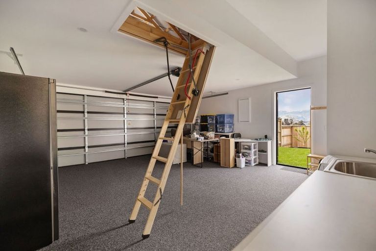 Photo of property in 25 Spur Ridge Rise, Jacks Point, 9371