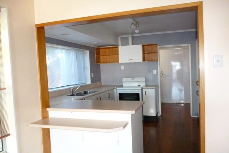 Photo of property in 17 Gebbie Road, Taradale, Napier, 4112