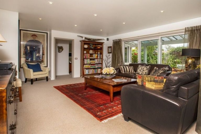 Photo of property in 196 East Street, Greytown, 5712