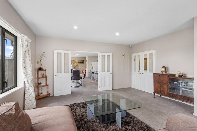 Photo of property in 10 Greenan Place, Doyleston, 7683