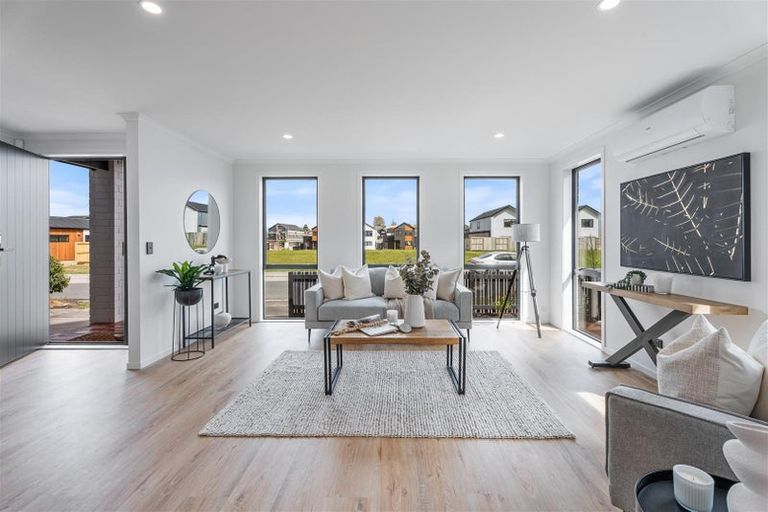 Photo of property in 18 Halley Drive, Chartwell, 3210