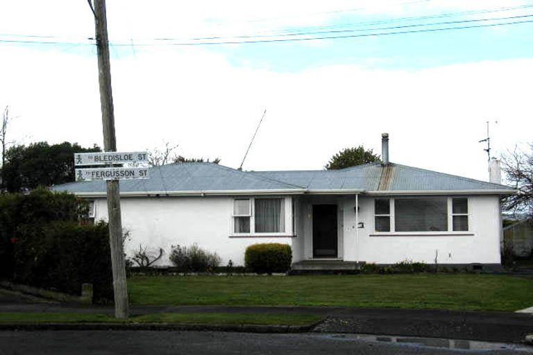 Photo of property in 6 Newall Place, Solway, Masterton, 5810