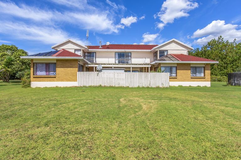 Photo of property in 31 Fleur Road, Karaka, Papakura, 2580