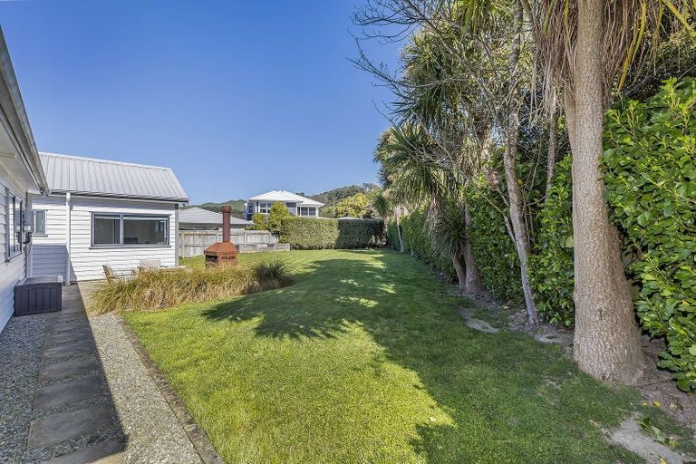 Photo of property in 50 Resolution Drive, Whitby, Porirua, 5024