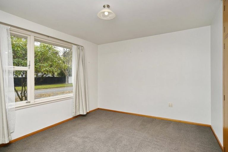 Photo of property in 2/38 Dee Street, St Albans, Christchurch, 8014