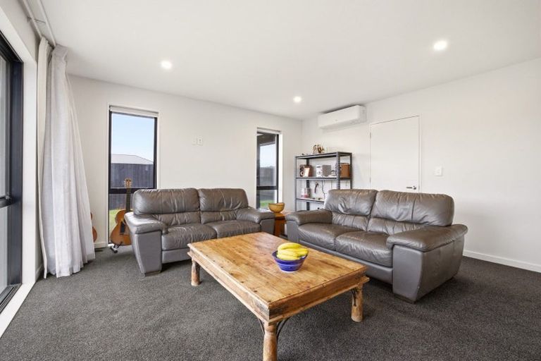 Photo of property in 45 Suffolk Drive, Kirwee, 7571