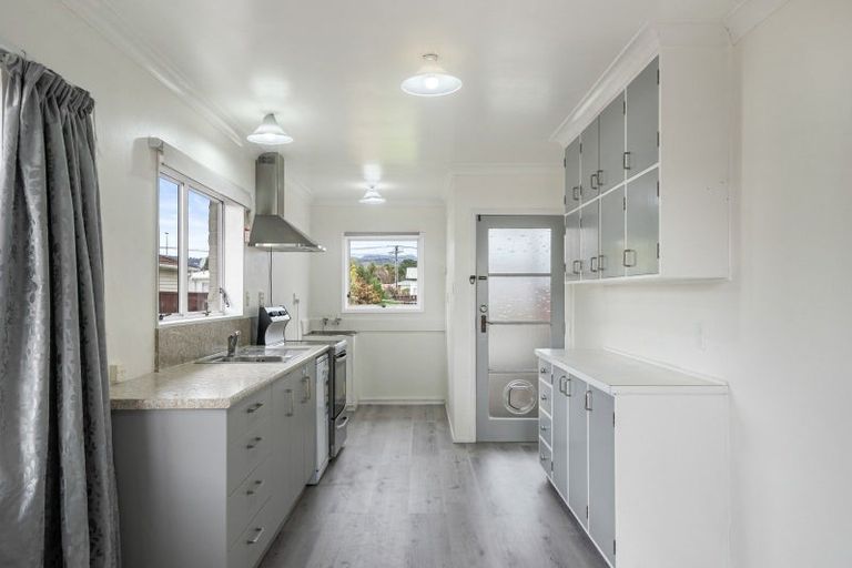Photo of property in 16 Parker Avenue, Levin, 5510