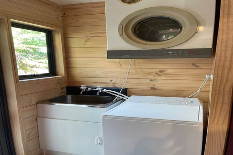Photo of property in 58 Kinloch Road, Kinloch, Taupo, 3377