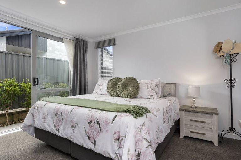 Photo of property in 2 Shannon Lane, Pyes Pa, Tauranga, 3112