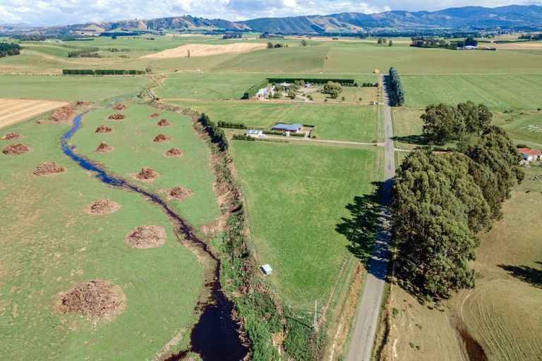 Photo of property in 46 Lucks Road, Waimate, 7980