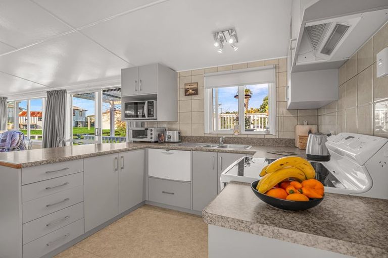 Photo of property in 447 Hoturoa Street, Kawhia, 3889