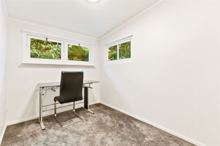 Photo of property in 9 Old North Road, Orewa, 0931