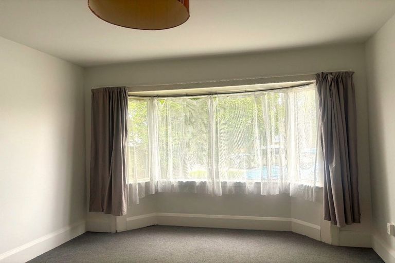 Photo of property in 64 Division Street, Riccarton, Christchurch, 8041