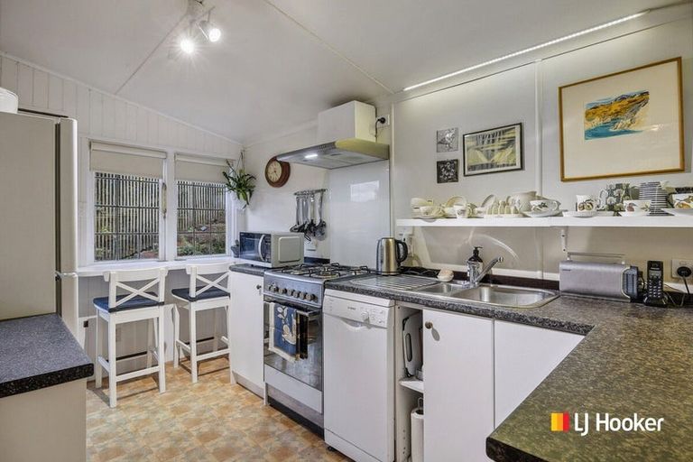 Photo of property in 2 Bacon Street, Broad Bay, Dunedin, 9014