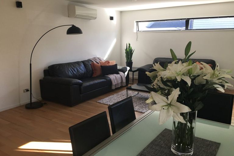 Photo of property in 32a Eversleigh Street, St Albans, Christchurch, 8014