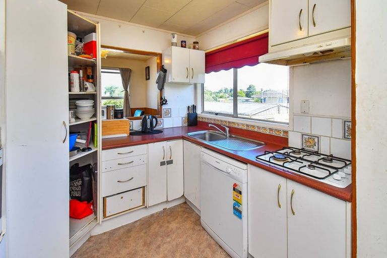 Photo of property in 50 Ferndown Avenue, Papatoetoe, Auckland, 2025