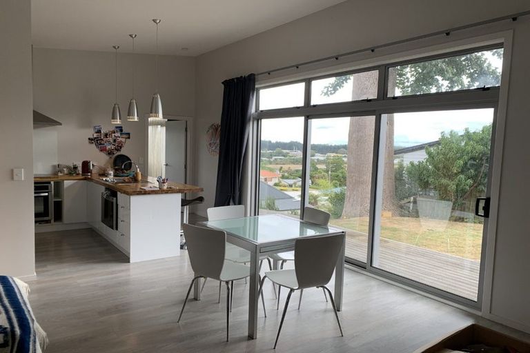 Photo of property in 16b Hall Street, Cambridge, 3434