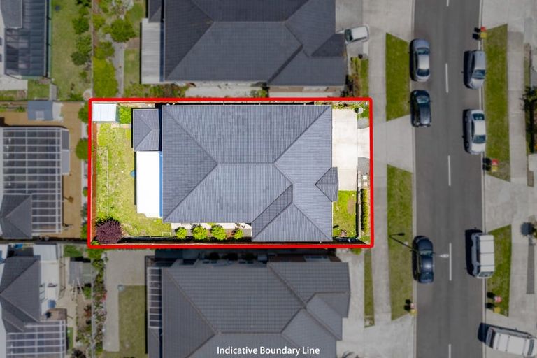 Photo of property in 32 Carrickdawson Drive, Flat Bush, Auckland, 2019