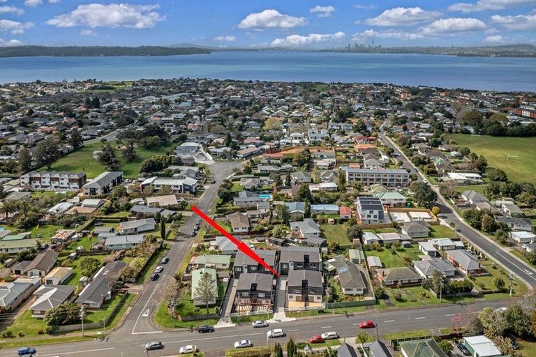 Photo of property in 647a Te Atatu Road, Te Atatu Peninsula, Auckland, 0610