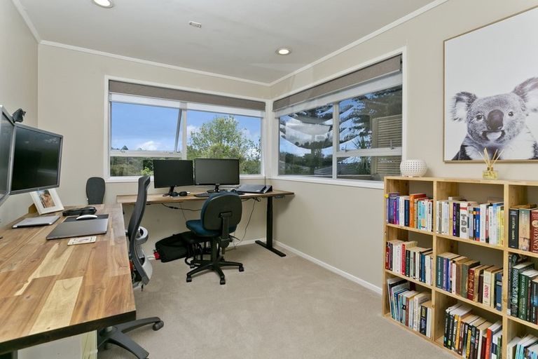 Photo of property in 1/22 Hobby Avenue, Birkdale, Auckland, 0626