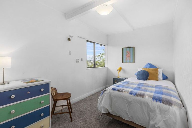 Photo of property in 3 Kimball Place, Johnsonville, Wellington, 6037