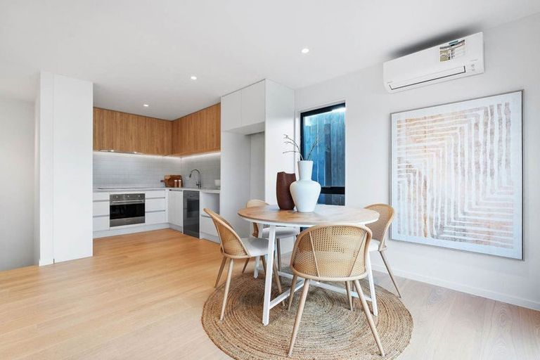 Photo of property in 9a O'donn Avenue, Beach Haven, Auckland, 0626