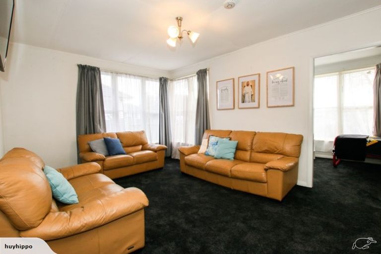 Photo of property in 24 Rotowaro Road, Huntly, 3700