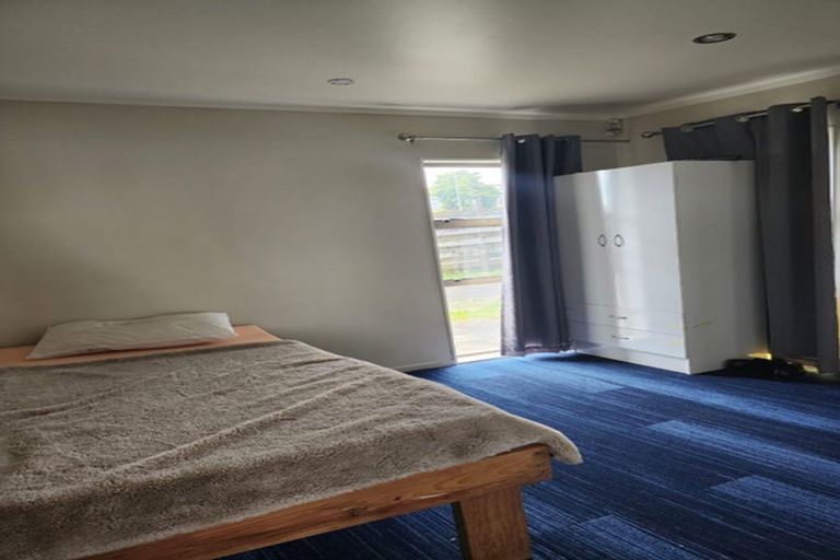 Photo of property in 23 Great South Road, Manurewa, Auckland, 2102