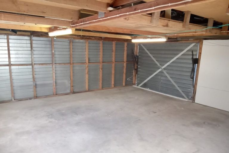 Photo of property in 151 Brougham Street, Westport, 7825