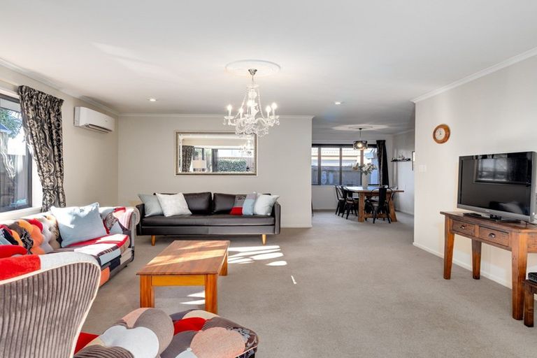 Photo of property in 100 Proctor Street, Papanui, Christchurch, 8053