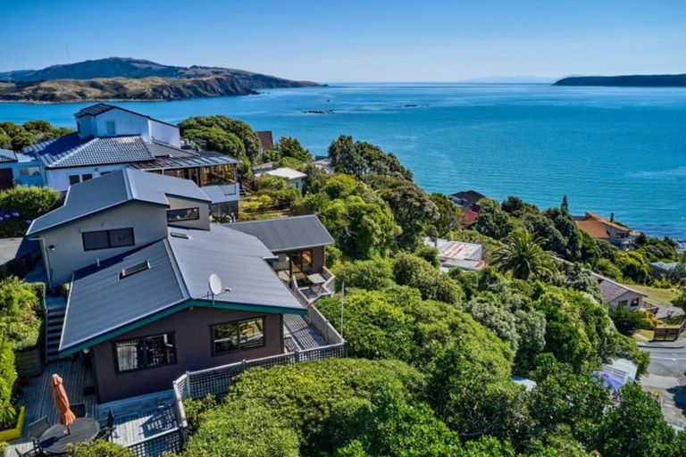 Photo of property in 118a Motuhara Road, Plimmerton, Porirua, 5026