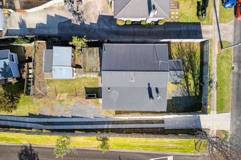 Photo of property in 14 Dunlop Road, Te Puke, 3119
