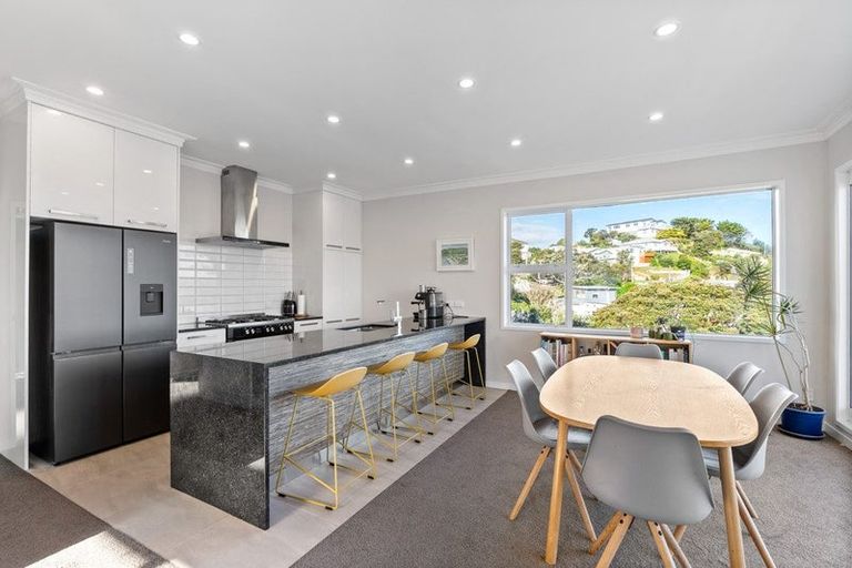 Photo of property in 89 Nevay Road, Miramar, Wellington, 6022
