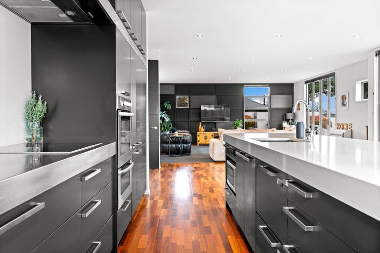 Photo of property in 5 Irwin Logan Drive, Mosgiel, 9024